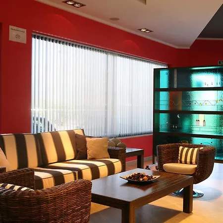 Nou Avenida Hotel