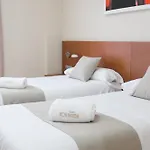 Nou Avenida 2* ガータ・デ・ゴルゴス